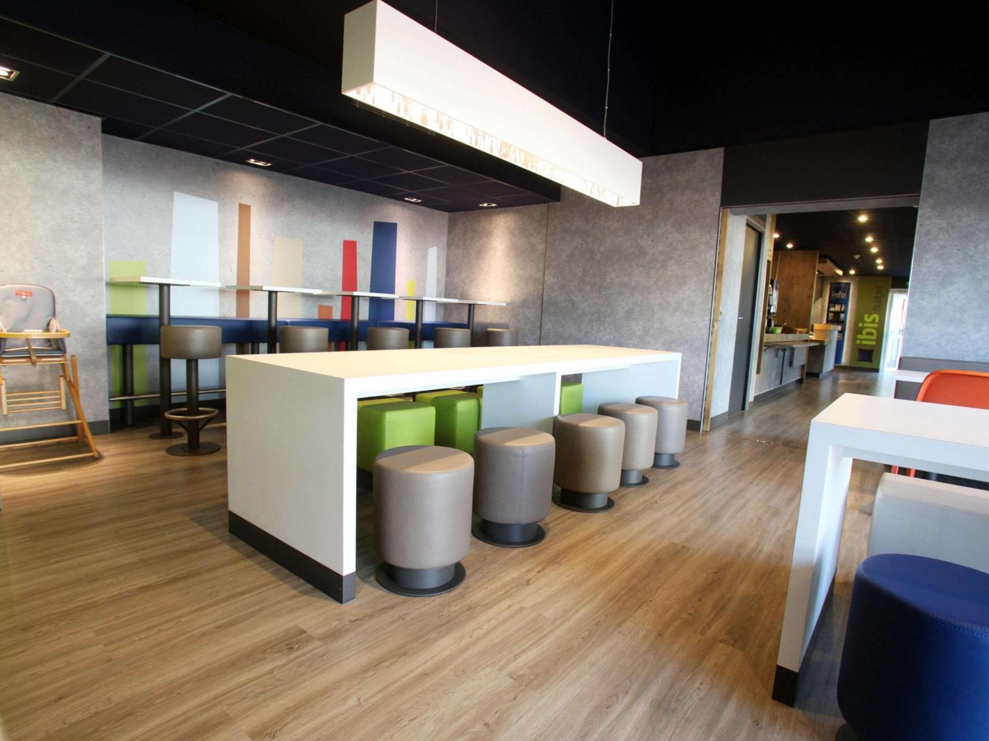 Ibis Budget Nantes Sainte Luce - Hotel Renove Екстериор снимка